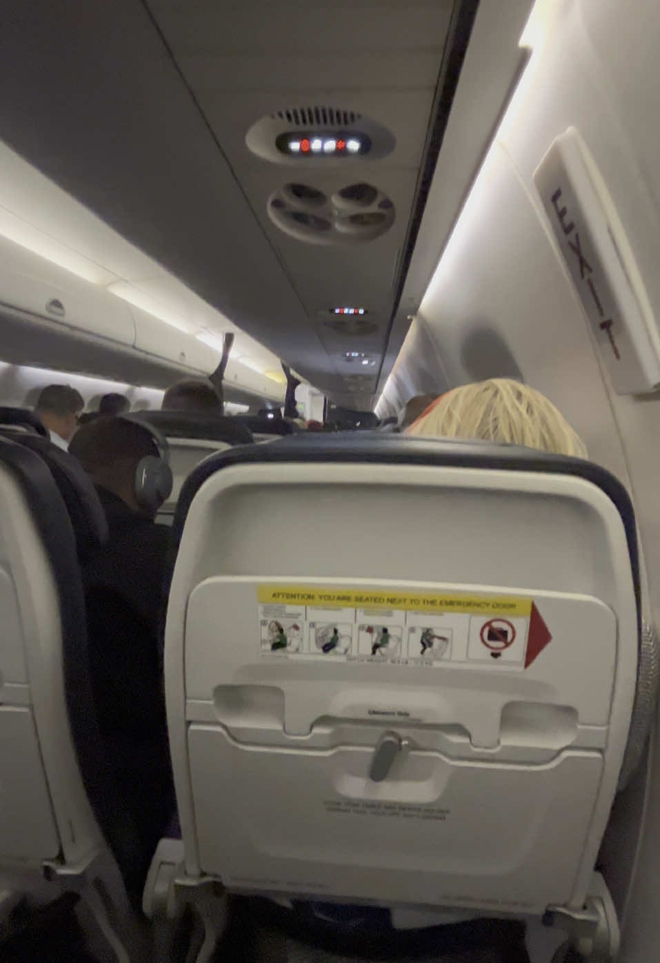 Welcome to Zurich announcement from British Airways Cabin Crew with Embrayer 190 taxiing to the gate #britishairways #cabincrew #zurich #landing #view #views #airport #travel #travelling #switzerland #pilot #flighthouse #flight #plane #planes 