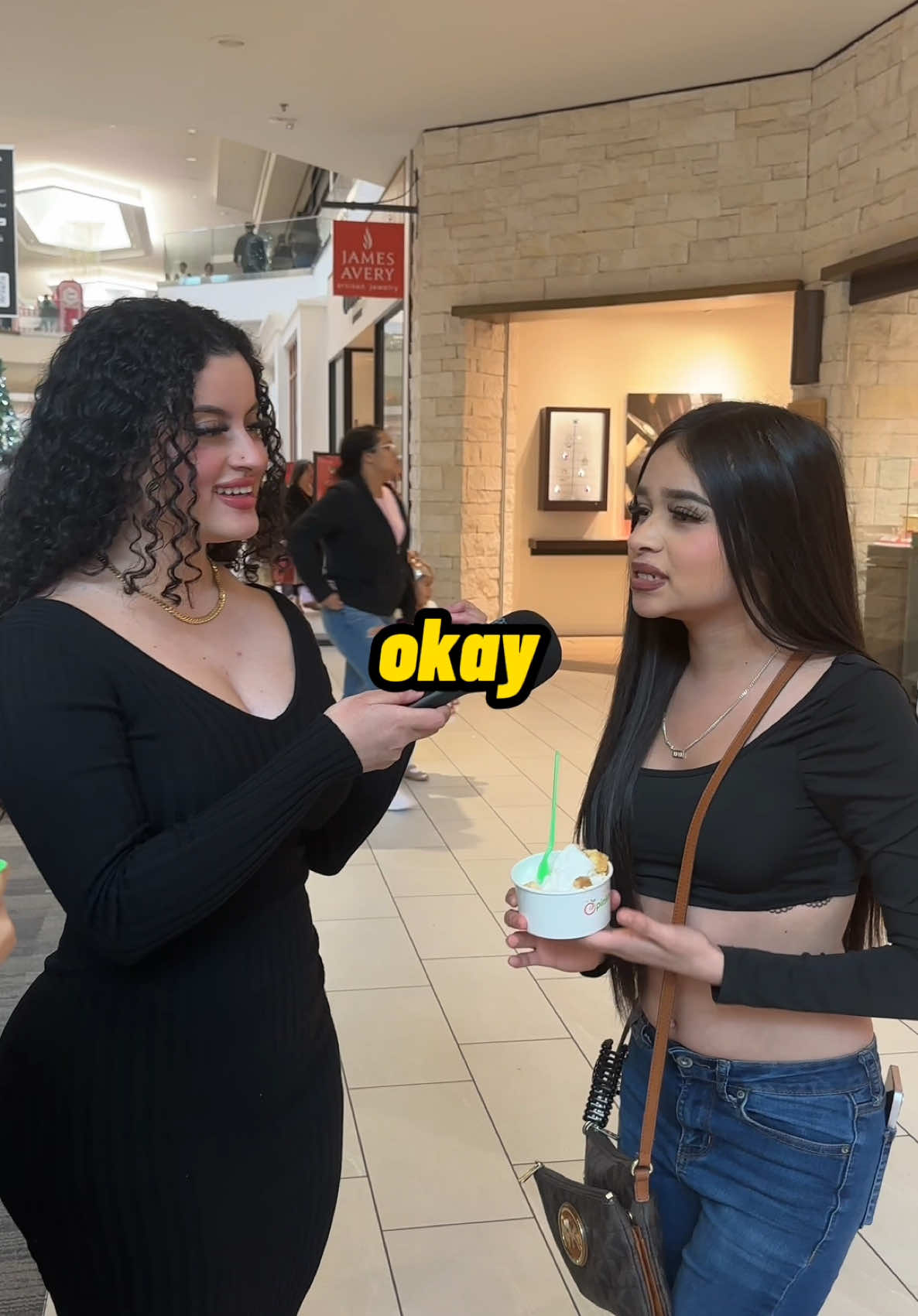 Se le olvidó su propio país 😂🤦🏻‍♀️