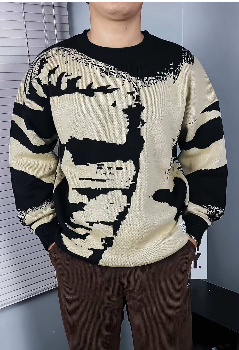 Sweater rajutnya cakep gini cuyy🔥🔥#sweater #knitwear #sweaterrajut #crewneck #foryoupage 