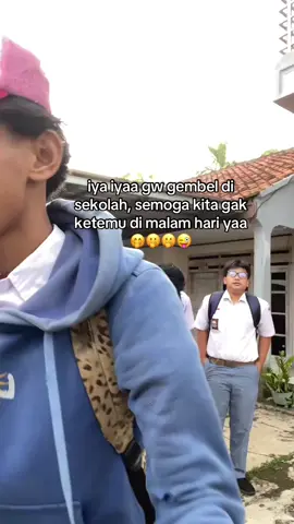 😙🫰🏻🫢
