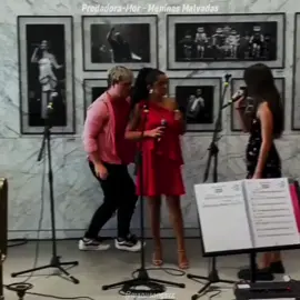agradeço todo dia por viver na mesma época que a lara suleiman #meninasmalvadas #larasuleiman #apexpredator #legenda #tipografia #meangirlsthemusical #meninasmalvadasomusical #reginageorge #teatromusical #theaterkid #fyp #fy #viral