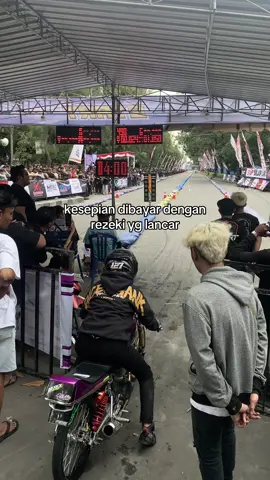 urip ayem ora ngurusi urusan e wong lio turu penak mangan enak😇 #dekderly 