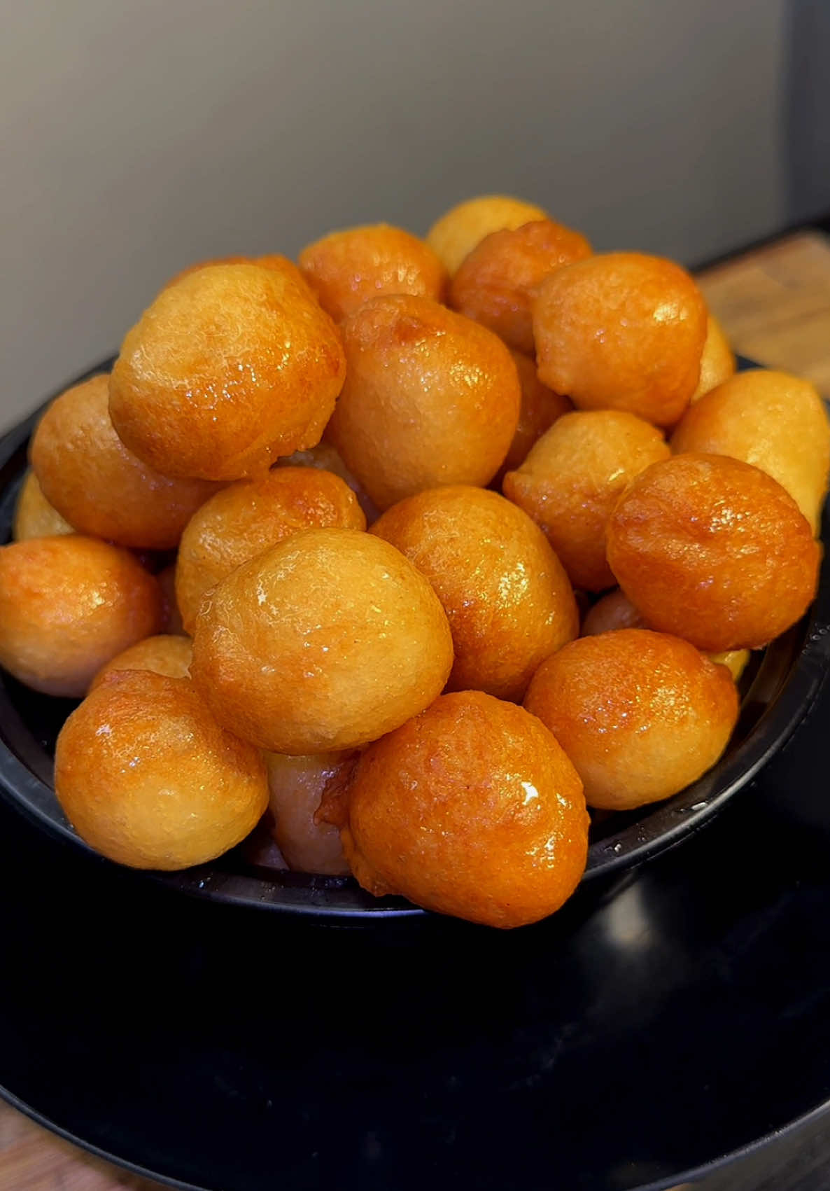 Luqaimat recipe #ethiopian_tik_tok #tik_tok #foryoupage #viral_video #enun #fyp #foodies #habeshatiktok @Gelagle 