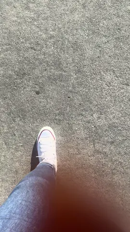 Converse #caminando #converse #trabajo 