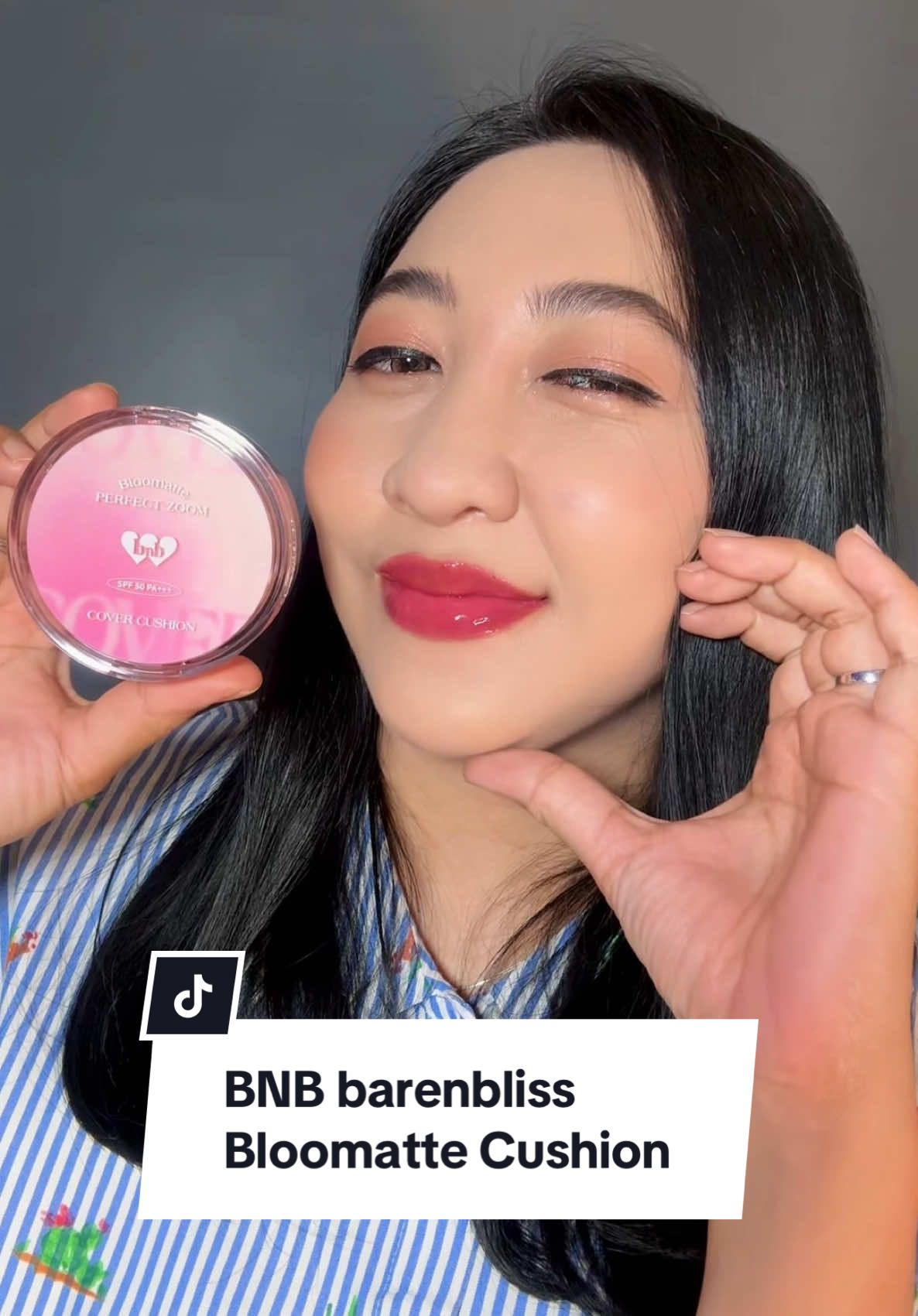 BNB barenbliss Bloomatte Cushion shade MN1 Frangipani bikin kulit sawo matang flawless tanpa dempul.  ✨ Ringan, tahan lama, dan ada SPF 50+ PA+++ 💖 #BNBbarenbliss #BNBCushion #BloomattePerfectZoom #FlawlessMatte #CushionTahanLama #CushionRingan #SPF50PA+++ #MakeupSawoMatang #MatteFinish #CushionFavorit  #CushionMatte #CushionFlawless #CushionSPF50 #CushionNoDempul #CushionBreathable #CushionForDaily #MakeupViral #MakeupFlawless #CushionRingan #ramadanekstraseru #FYP 