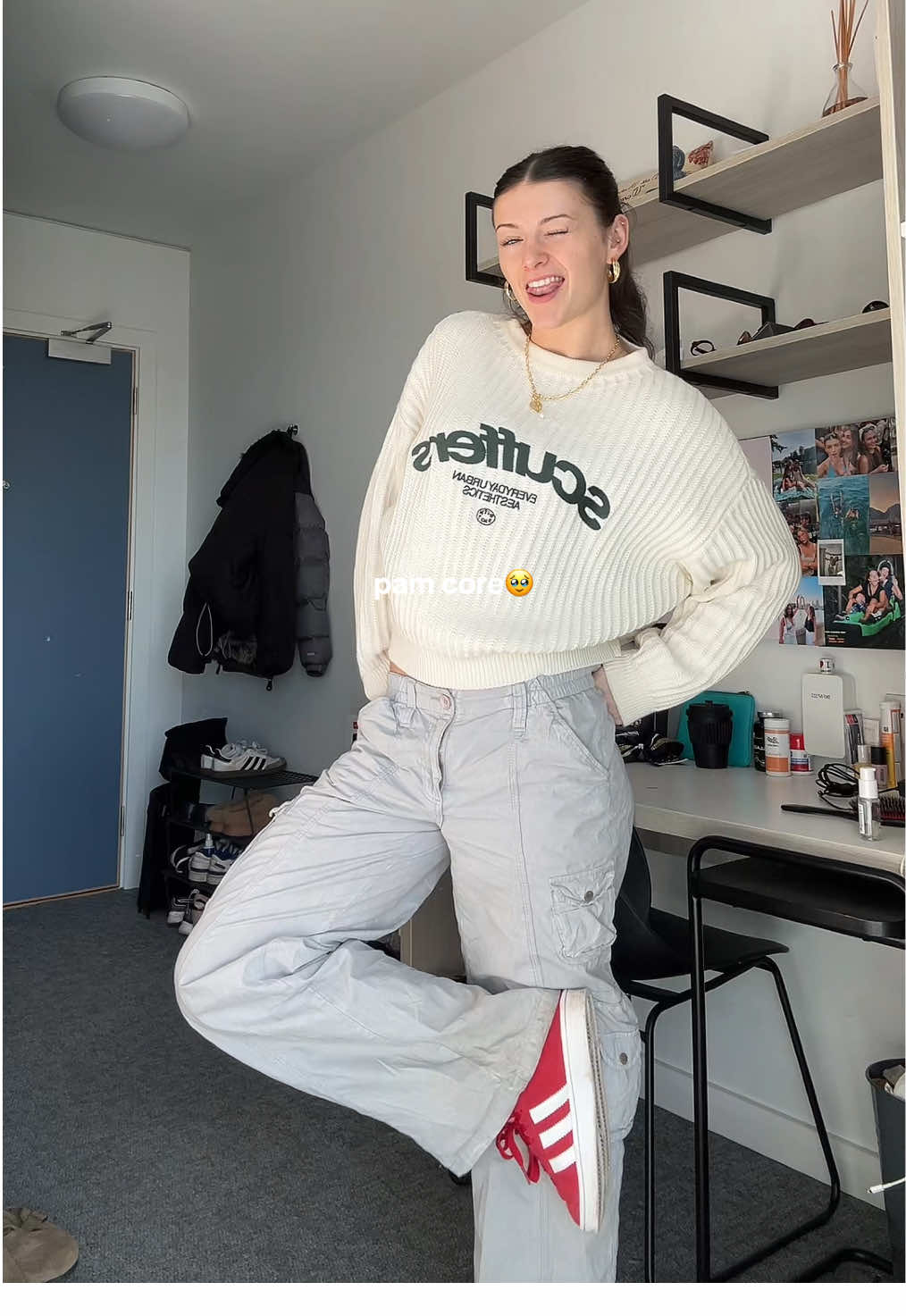 #theoffice #fitcheck #OOTD #outfitinspo #uni #pamandjim 