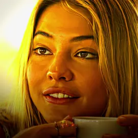 She’s always so fine😍 || #sarahcameron #sarahcameronedit #outerbanks #obx #madelyncline #fyp 