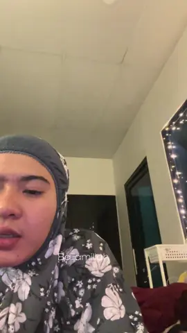Ako maiinggit? Kanino? Sau ba? HAHAHA lakolaaa syaka pamandway ya😆