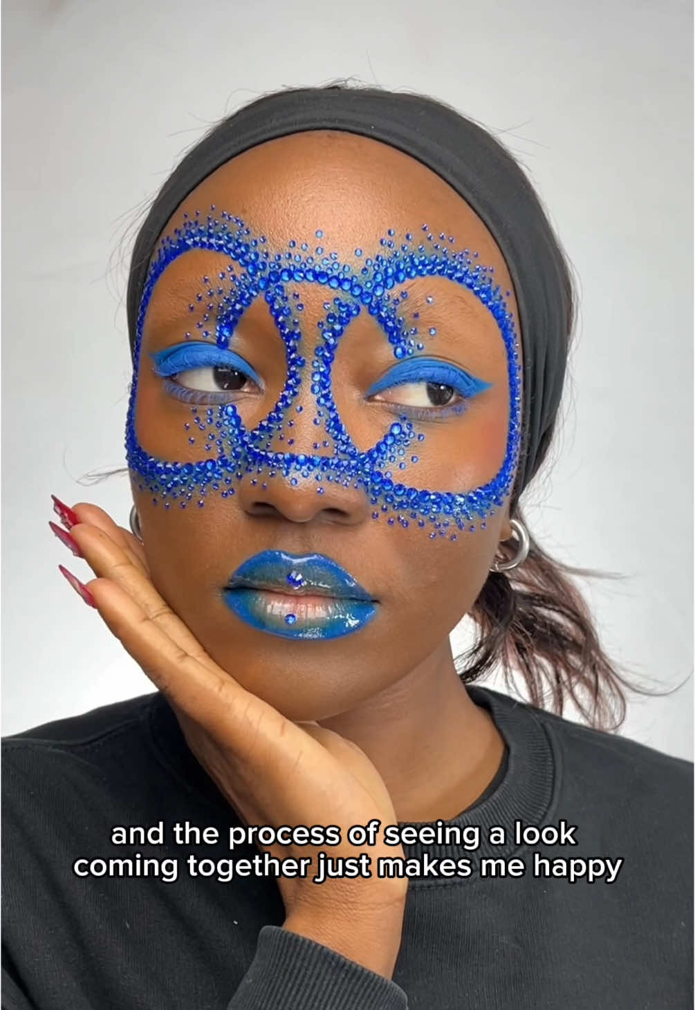 From childhood scribbles to this masterpiece—here's @Lynda.Florae MUA journey so far work #ZalandoBeauty #MakeupArtist #Makeup #MUA 