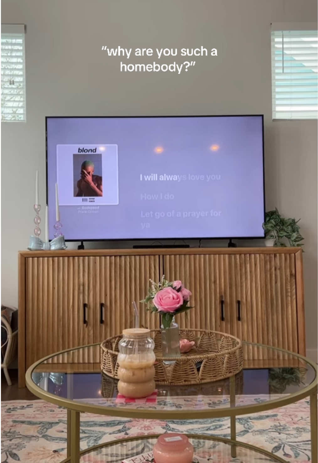 nothing beats my girly home 🥹💐🎀✨