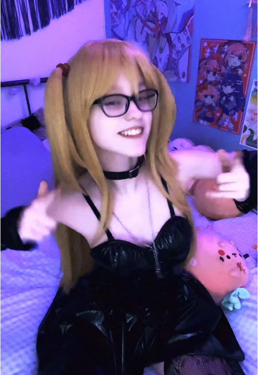 this song just reminds me of silco.... #misaamane #deathnote #misaamanecosplay #deathnotecosplay 