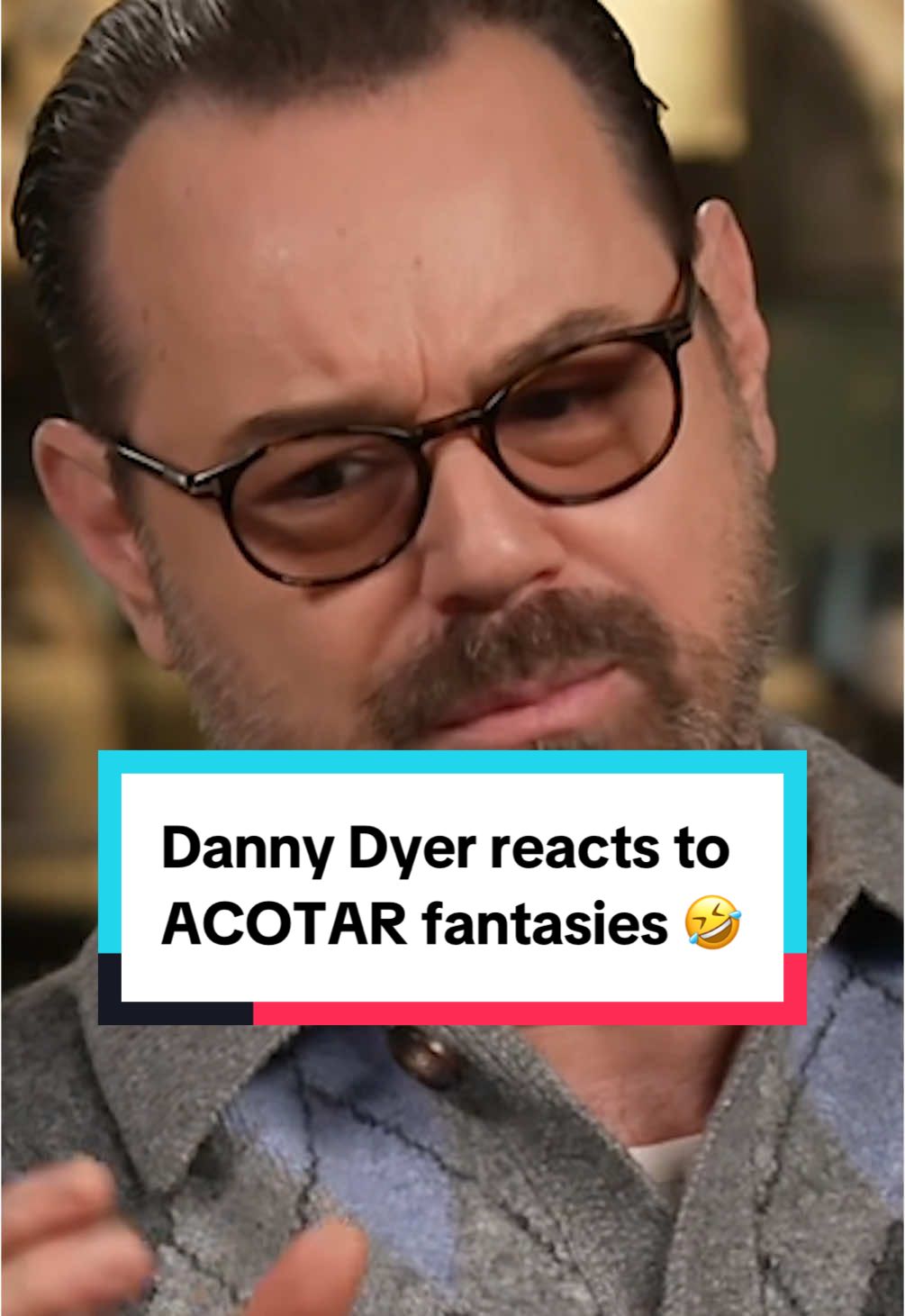 Even Danny Dyer gets the Rhysand hype 😂 @Lauren May Kirkland #acotar #acourtofthornsandroses #fyp #dannydyer #marchingpowder #acotarseries #rhysand #rhysandacotar 