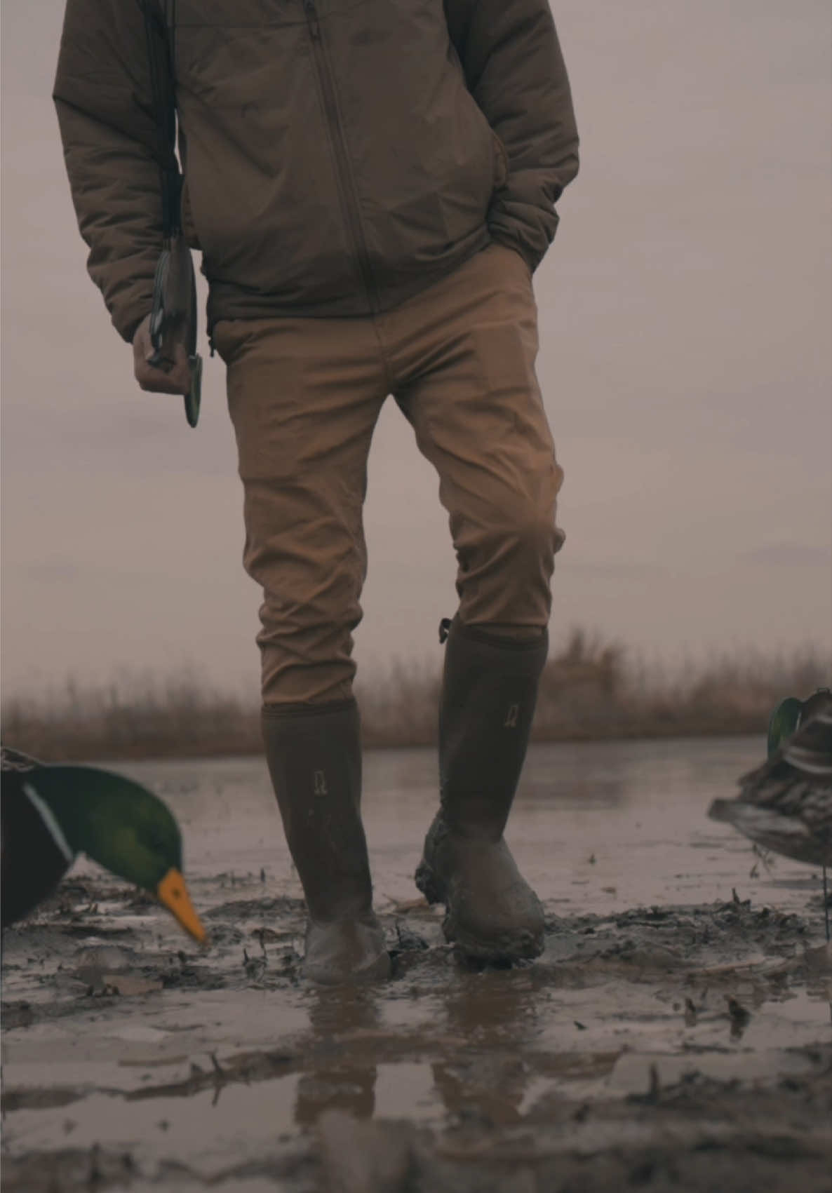 ICYMI: We dropped the Sludge 1200 Knee Boots last week! 🔥 While spring is creeping in down south, late winter is still hanging on in many places. No matter the season, keep your feet warm, dry, and comfortable with these boots—built for the toughest conditions! 👉 Available now in sizes 8-14, only at divebombindustries.com! #5bigbooms #costcoguys #huntingboots #waterfowl 
