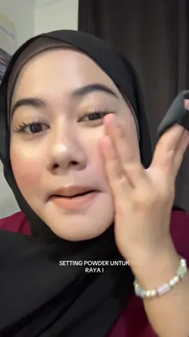 review jujur ni eh ! untuk raya sesuai lock makeup korang tu sampai malam! 😭 #lockmakeup #settingpowderrecommendation 