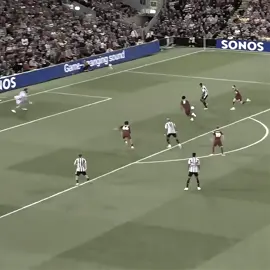 ايساك☝🏼🔥. #fyp #تصميم_فيديوهات🎶🎤 #foryou #football #isak 