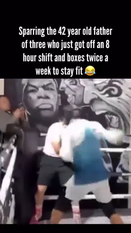 Na this is crazy work 😭 (h/t ringtime.boxing/IG) #sparring #boxing 