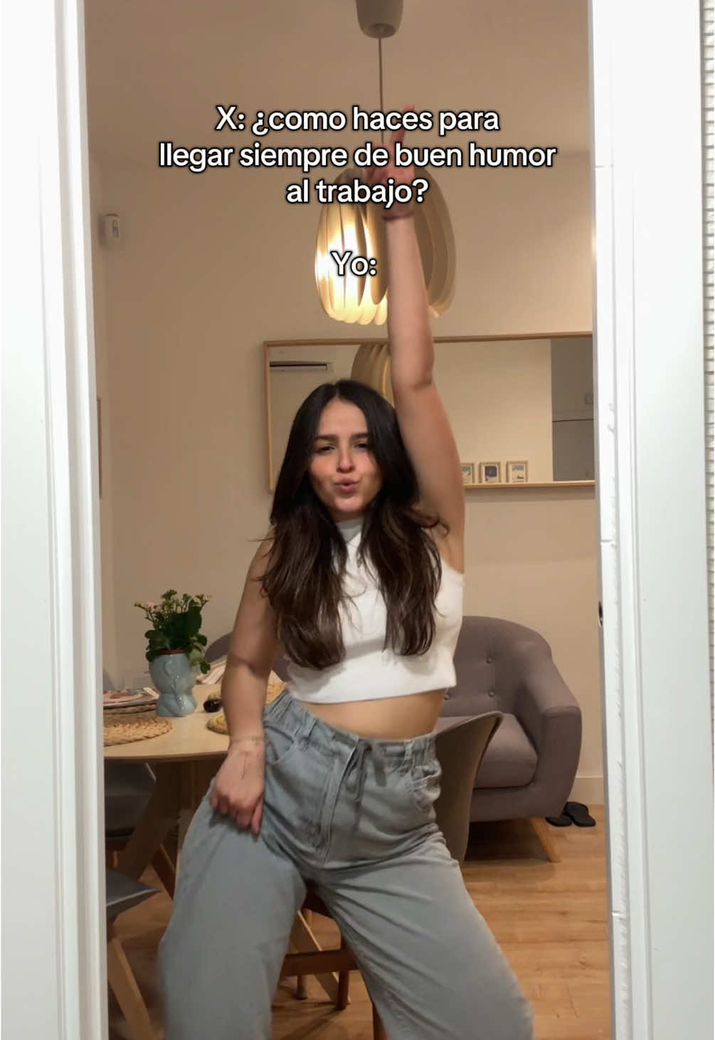 Mi secreto es : poner una buena musiquita antes de salir y echarme unos bailecito 🤭