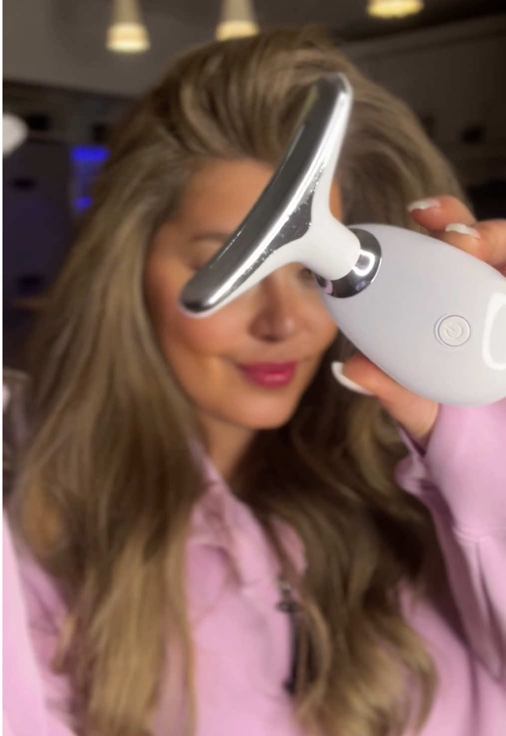 Double chin massager, all you need to know 😉 From @SHEIN_AR_Official @SHEIN  21150240🔎 #howto #howtobeauty #skincare #doublechin #doublechintreatment #massager #SHEINappliances #saveinstyle #loveshein #SHEINhome #SHEIN #sheinforall #sheinpartner 