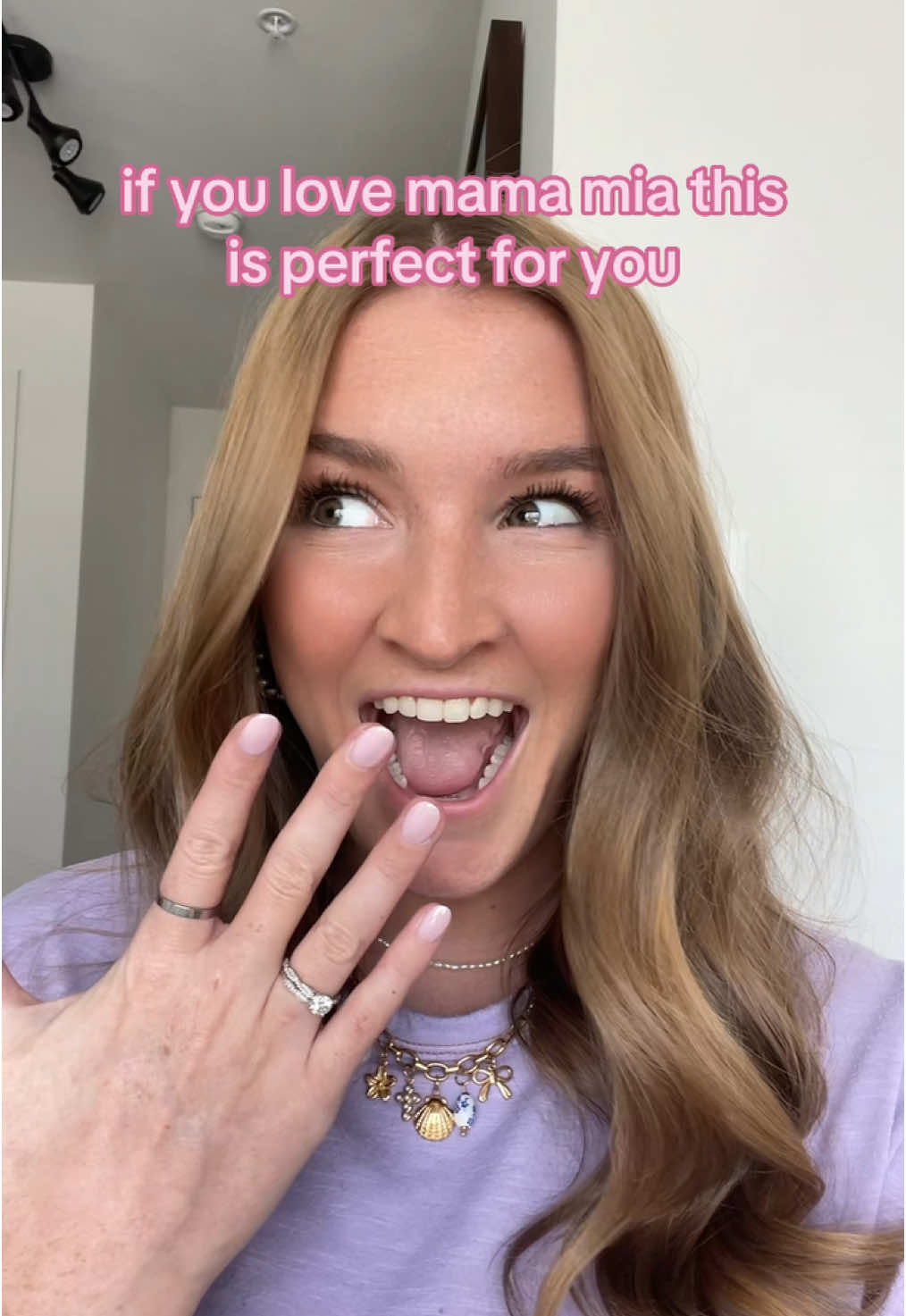 I’m in love with these. for this summer 🤩 #mammamia #mammamia2 #mammamiamovie #fyp #foryoupage #mammamiatiktok #summerjewelry #jewelrytiktok 