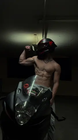 Right where you want me to🥀 . . . #BookTok #masktok #bikerboy #darkasthetics #bookish #4u #biceps 