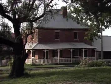 Is there a more iconic opening theme?! A Country Practice KILLED IT with this banger in 1985. Watch with me besties! 🥹 And follow me so we can watch glorious old telly together. 💅 #ACountryPractic  #TVThrowback #1980s #ThemeSong #OpeningCredits #IconicAustralians #AustralianTV #FYP