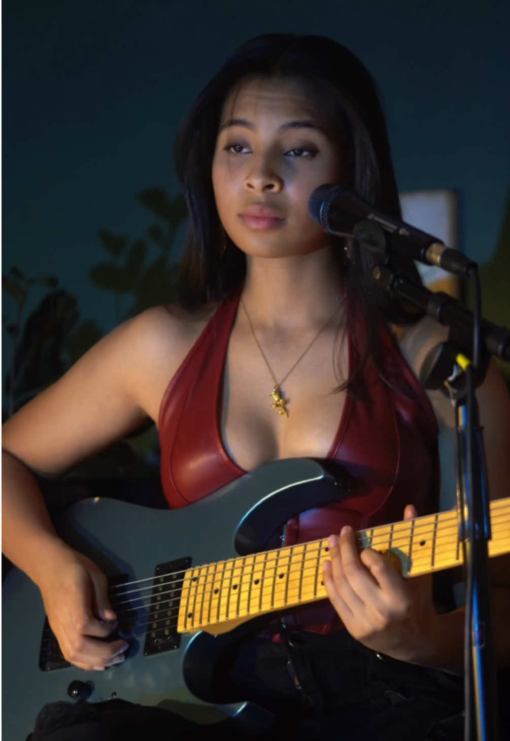 “Creep” by @Radiohead 🎸  #fyp #music #trendin #now #guitar #fender #electricguitar #tiktok #covers #foryoupage 