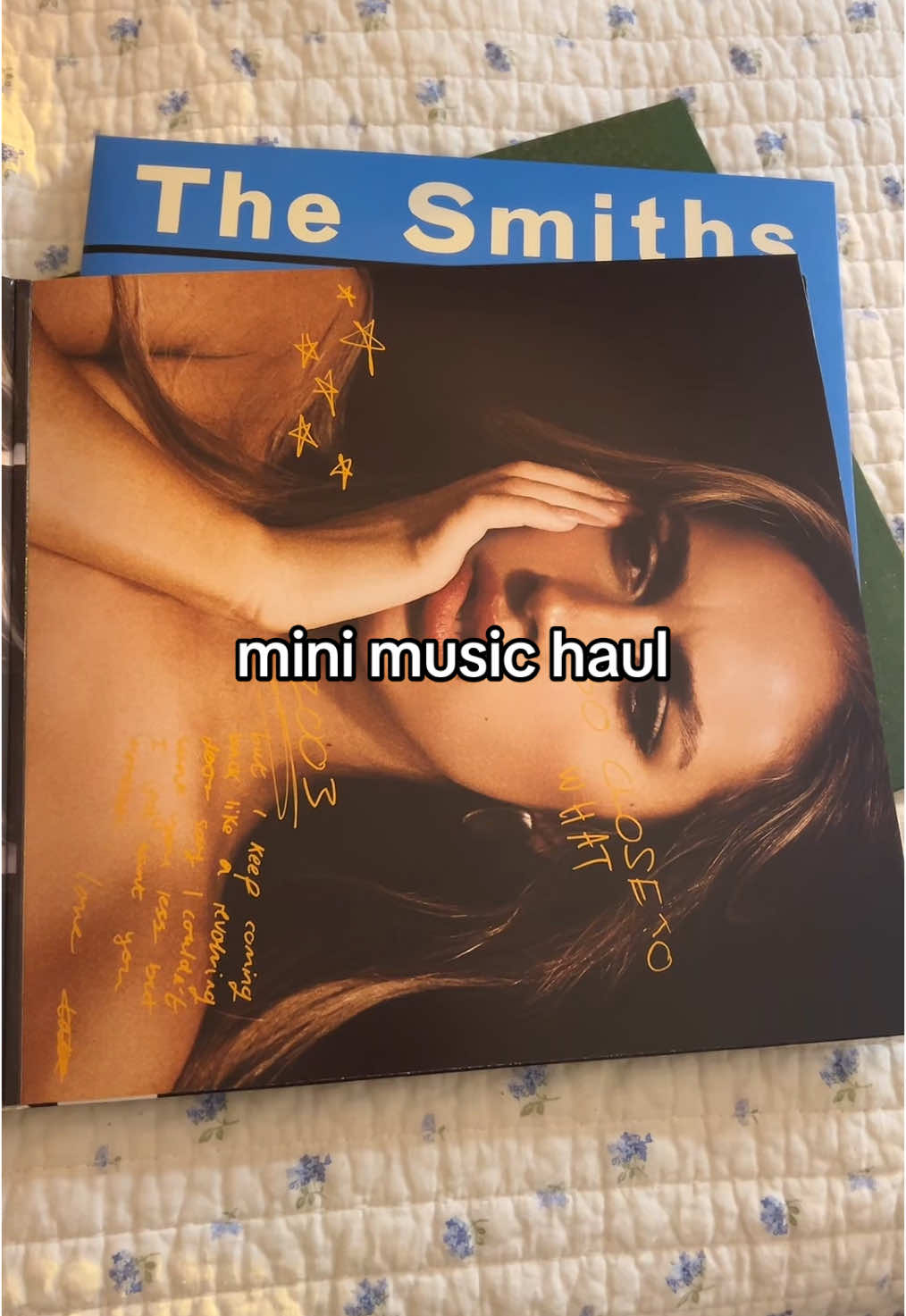 soooooo sooo happy with my purchase :) #chicago #music #vinyls #vinyl #recordshop #recordshopping #thesmiths #tatemcrae #mazzystar #fyp #xyzbca #fypシ 