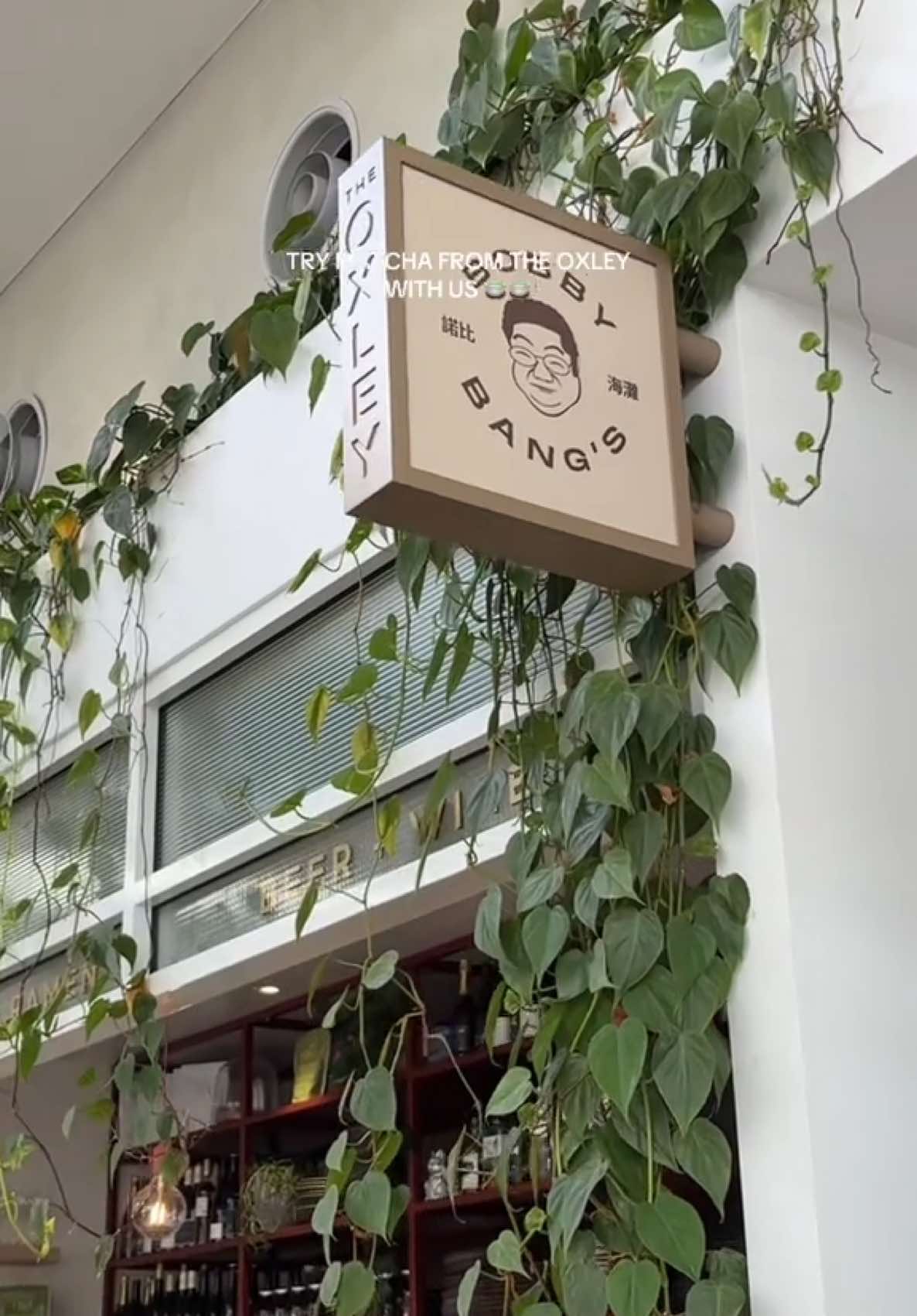 First time trying matcha 🍵 #bobbybangs #matcha #goldcoast #theoxley 