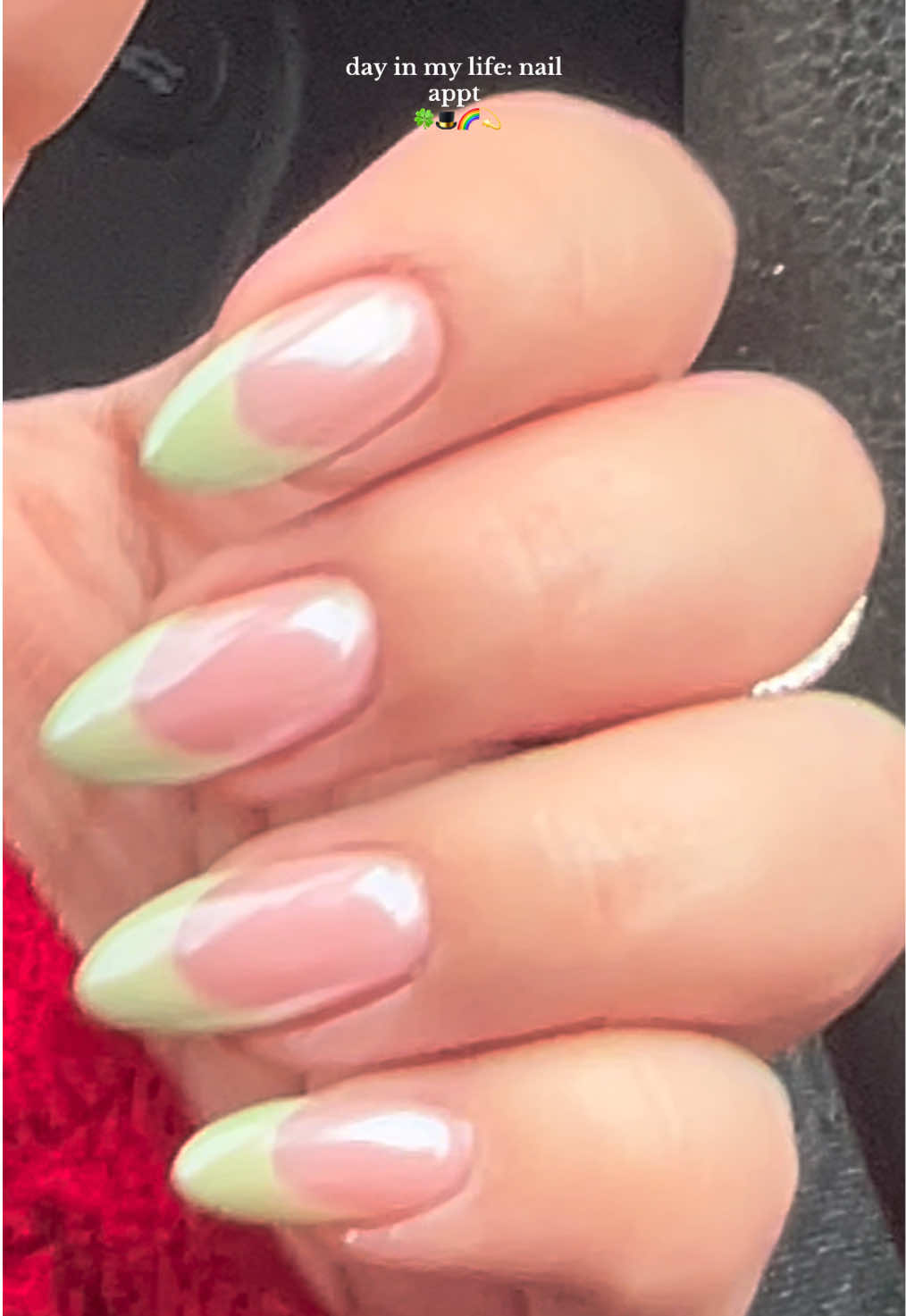 i wanted some cute green nails for st Patrick's day 🥹🍀🌈🎩 i love them so much!!! 💫  #stpatricksday #dayinmylife #diml #nailappt #nailvlog #acrylicnails #almondshape #greennails #nailinspo #beauty #Lifestyle #fashion 