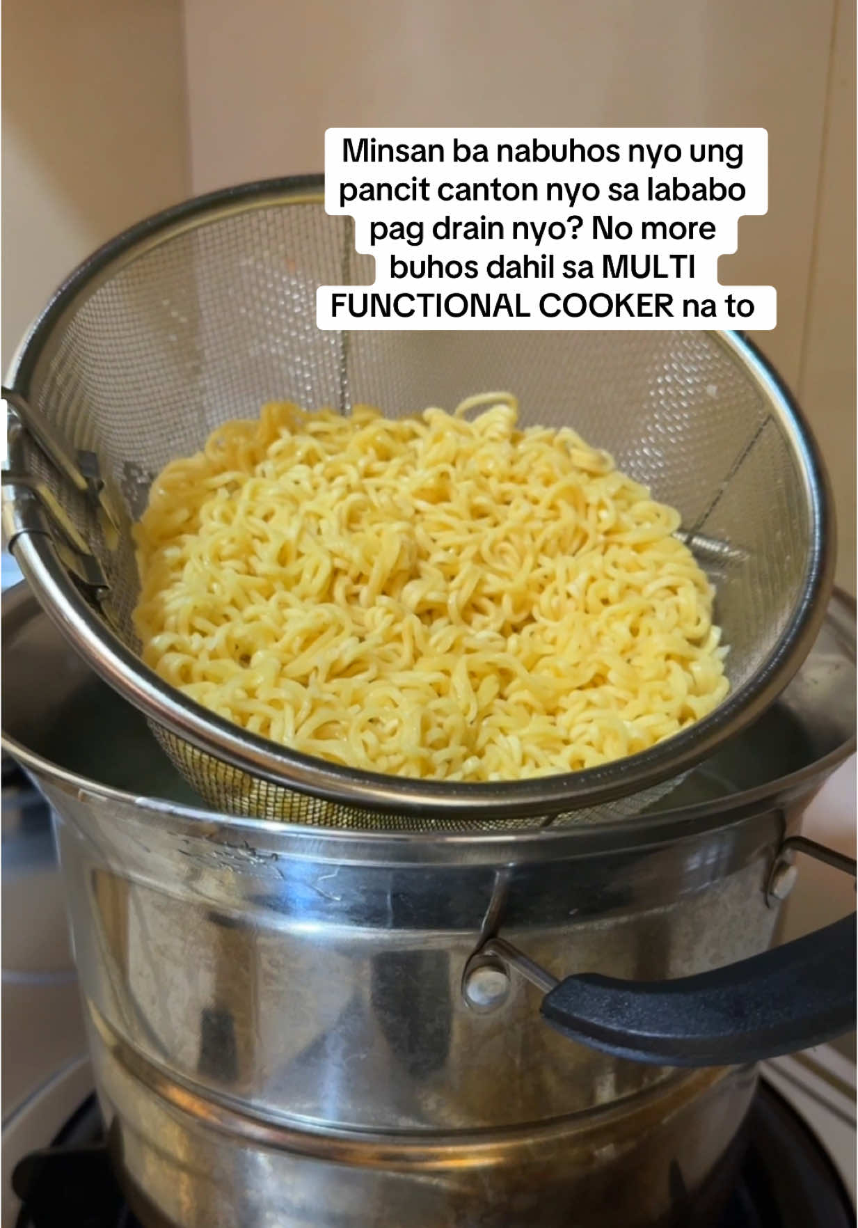 Multifunctional cooker #deepfryer #multifunctionalcooker #pot #cookingpot #deepfryer #potwithstrainer #stainlesspot 