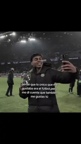 que raro no?#parattiiiiiiiiiiiiiiiiiiiiiiiiiiiiiiiiii #futbol⚽️ #fouryourpage #zxycbaシ  #🗣 #lmn19 #skills #paradedicar🙈❤️🙈 #viral 