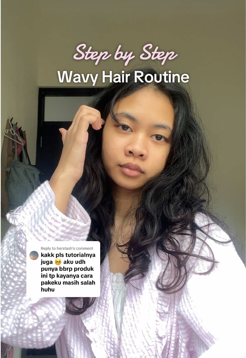 Replying to @herstash The highly requested; Step by Step Wavy Hair Routine! 🫧 with @saujana  Kira-kira begini urutan produknya dan cara pakainya. It sure is a very looong process. But the result won’t lie <3 #wavy #wavyhair #wavyhairroutine #wavyhairtutorial #haircare 