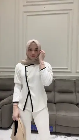 nami set ‘white’ ready stock🫶🏻 #OOTD 