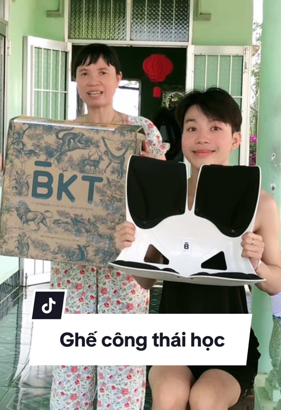 Con ngồi thẳng mẹ chẳng lo #review #unbox #gheluoi #ghecongthaihoc #ghecongthaihocbkt #bkt 