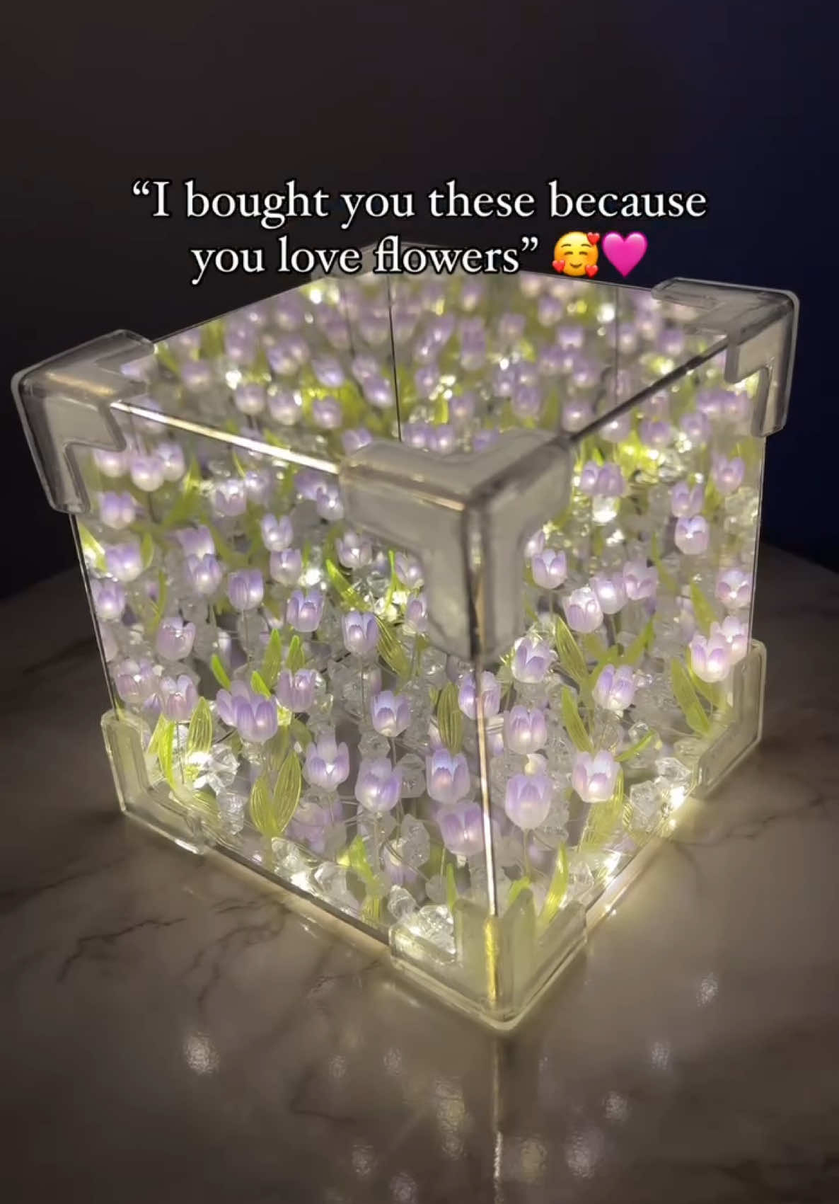 A flower lover’s dream 😍 Our Anniversary Sale is LIVE! Click the link in Bio to shop 🩷 . . . . .  #gift #valentine #flowers #foreverflowers #tuliplamp #lamp 