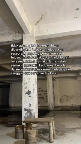 karna pada dasarnya meninggalkanmu tidak pernah ada dalam rencanaku. #demicinta #xybca #xyczba 