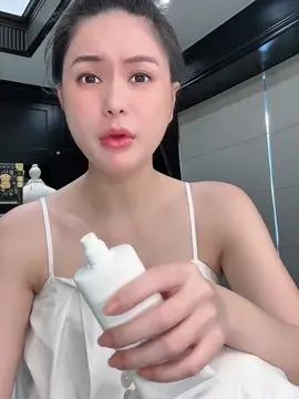 Chống nắng gì chưa mấy người đẹp 😆