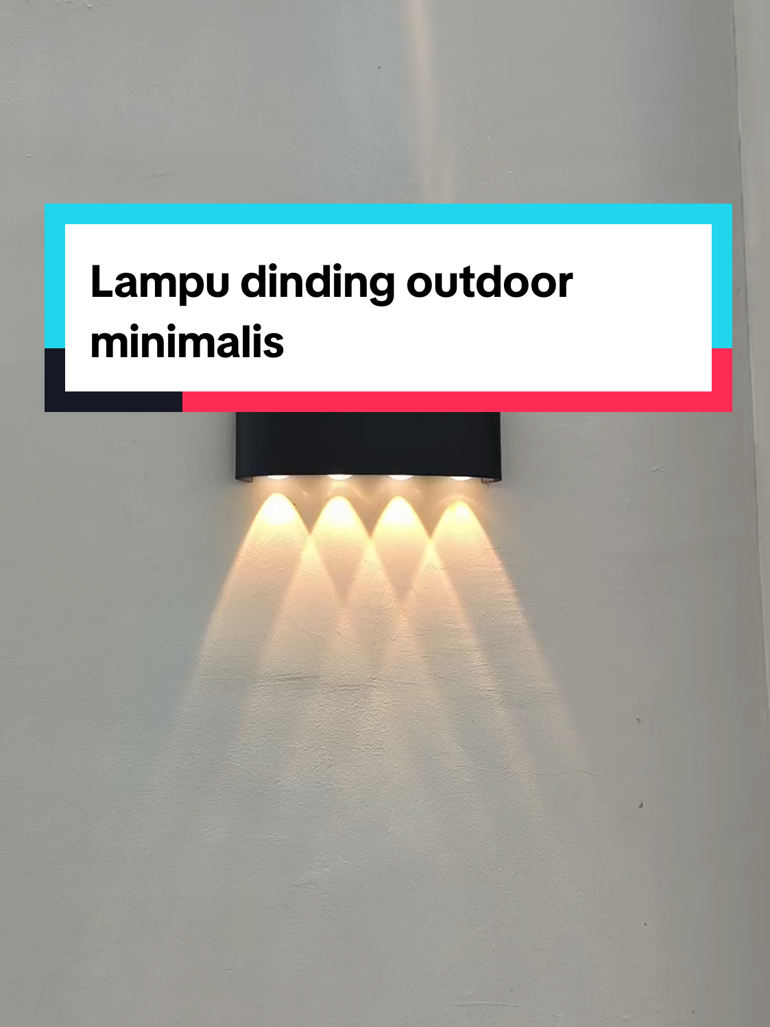 Lampu dinding outdoor adalah solusi pencahayaan elegan yang tidak hanya menerangi area luar rumah, tetapi juga menambah estetika dan keamanan. Dengan desain modern dan material tahan cuaca, lampu ini cocok dipasang di teras, taman, jalan setapak, atau area eksterior lainnya. Teknologi LED hemat energi memastikan pencahayaan yang terang dan efisien, sementara pilihan desain klasik hingga minimalis memungkinkan Anda menyesuaikannya dengan gaya rumah. Ciptakan suasana hangat dan nyaman di luar ruangan dengan lampu dinding outdoor yang tahan lama dan stylish! #LampuDindingOutdoor #PencahayaanTaman #DekorasiOutdoor #LampuMinimalis #TerasEstetik #PencahayaanHematEnergi #OutdoorLiving #LampuLED #RumahModern 