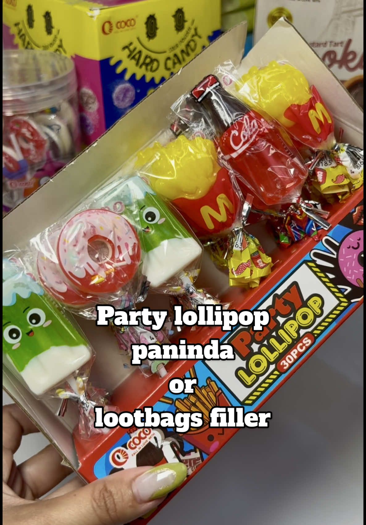 isa nga ito sa pinaka patok na lollipop sa mga tindahan ! bukod sa sulit ang cucute pa ng mga design !  #partylollipop #coco #lollipop #lollipops #lollipopsandcandies #paninda #lootbag #fyp #foryou 