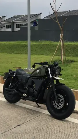 ALHAMDULILLAH PESANAN SELESAY✅ PROJECT YAMAHA BYSON,JOK LIPAT, KONSEP BOBBER  PESANAN BANG @rafli.ritonga  *YAMAHA BYSON CUSTOM BOBBER SPOSTER TENGKI CUSTOM TEBAL 1,2M TUTUP TENGKI NINJA JOK LIPAT VELG ORI WELDOP HEADLAMP DAYMAKER SPEDOMETER BABON KENALPOT CUSTOM PART SEMUA BARU BAN BELAKANG SWALLOW CLASIK *SIAP GAS,JADI TAMBAH GANTENG D JALAN😎 *UNTUK TEMAN