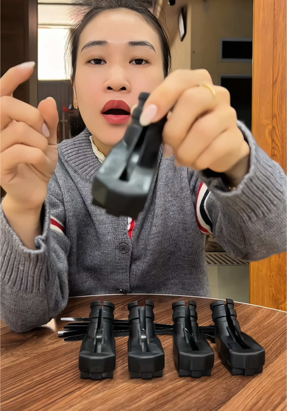 Combo 5 bọc chân chống xe cao su loại 1 kèm 10 dây rút #bocchanchongxemay #bocchanchongxe #baovechanchongxe #bocchanchongdecao #dogiadung #xuhuongtiktok #nhung1m45 