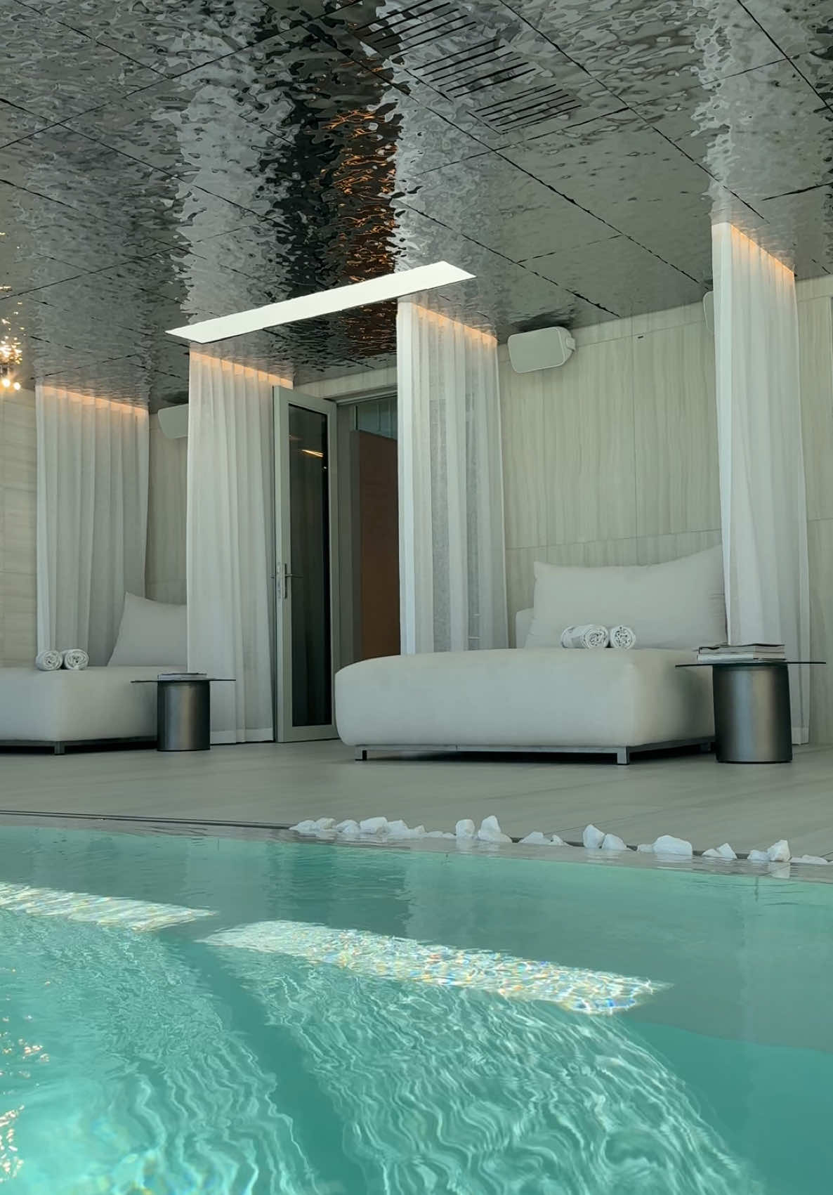 A little r&r at the Terre Paisible Medical Spa in Franschhoek, Western Cape ☁️🦢  #spa #spaday #SelfCare #winelands #franschhoek #capetown #southafrica #lifelately 