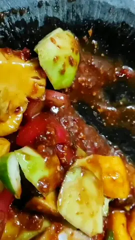 HANYA RUJAK ALAKADARNYA #Real #bikinngiler #makan #viral #fypage #rujak #ngiler #kacang #video #viralvideo #trendingvideo #pranks #menggoda #enak #buah 
