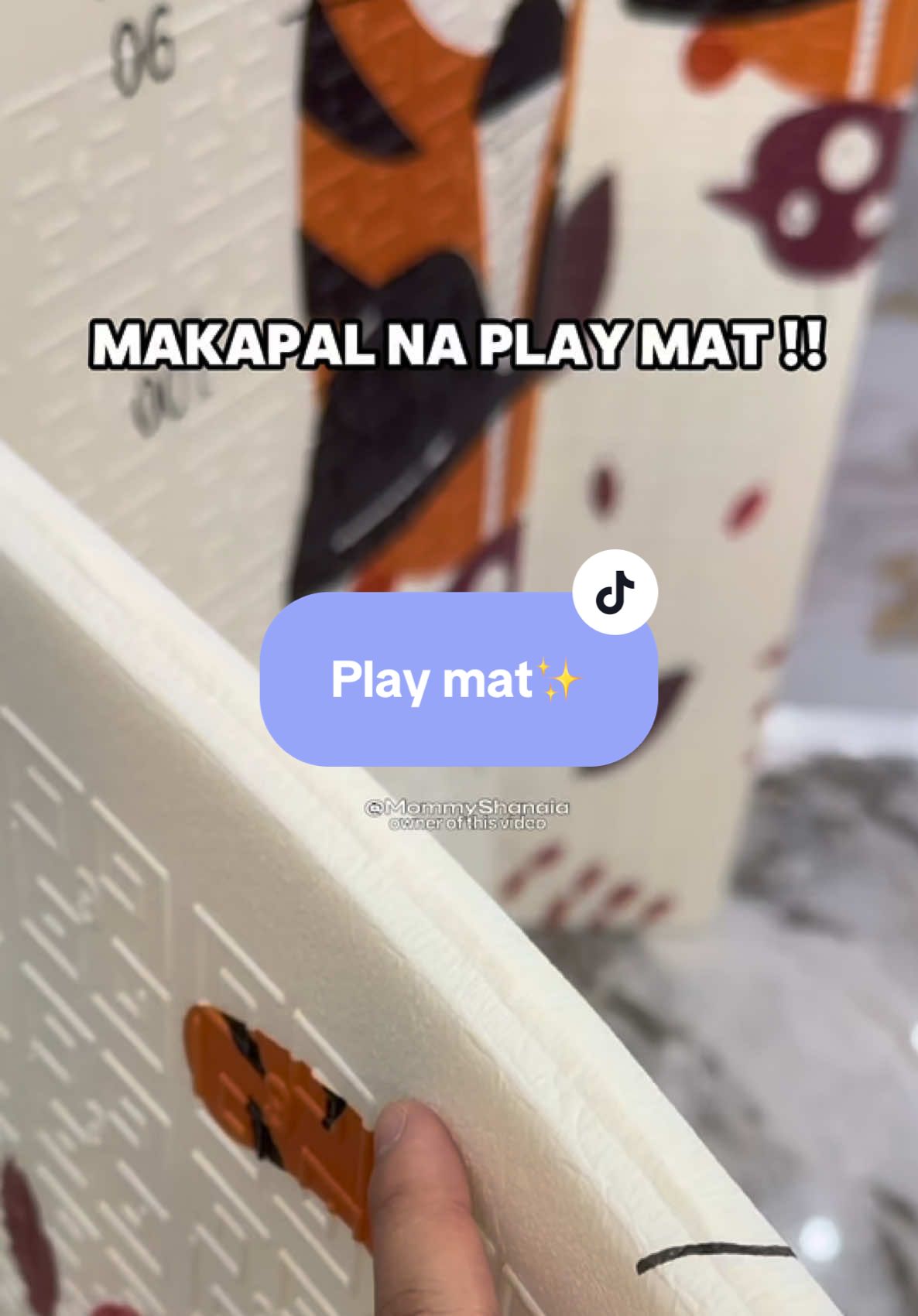 Ang kapal ng play mat nato! #playmat 