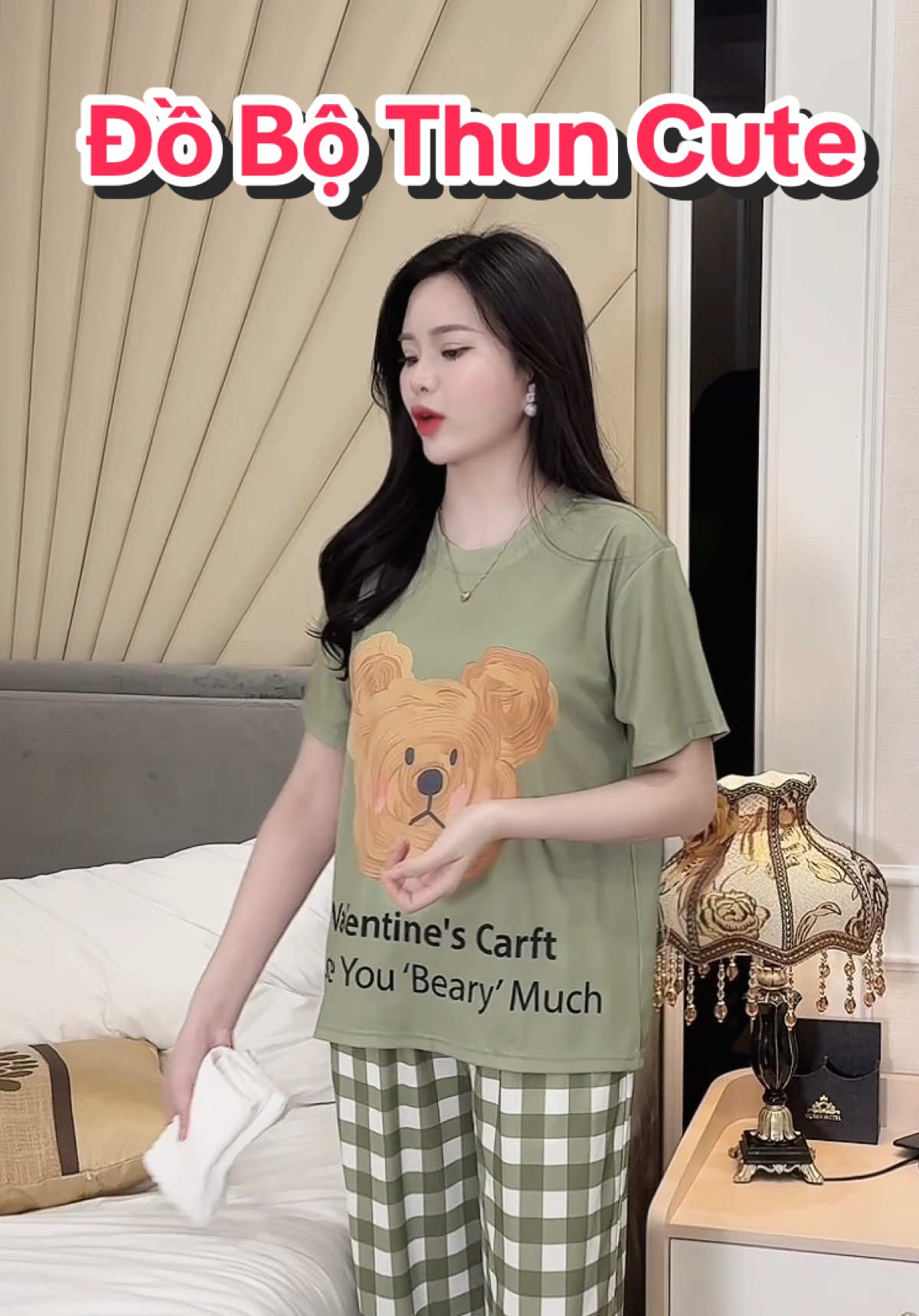 đồ bộ áo thun tay ngắn  quần dài hình gấu dễ thương  #champhan #champhanreview #châmphan #review #dobo #dobomacnha #doboxinh #bongu #dobothun #setbongu #dobothuntam #pijama #thoitrangmacnha #thoitrang #thoitrangnu 