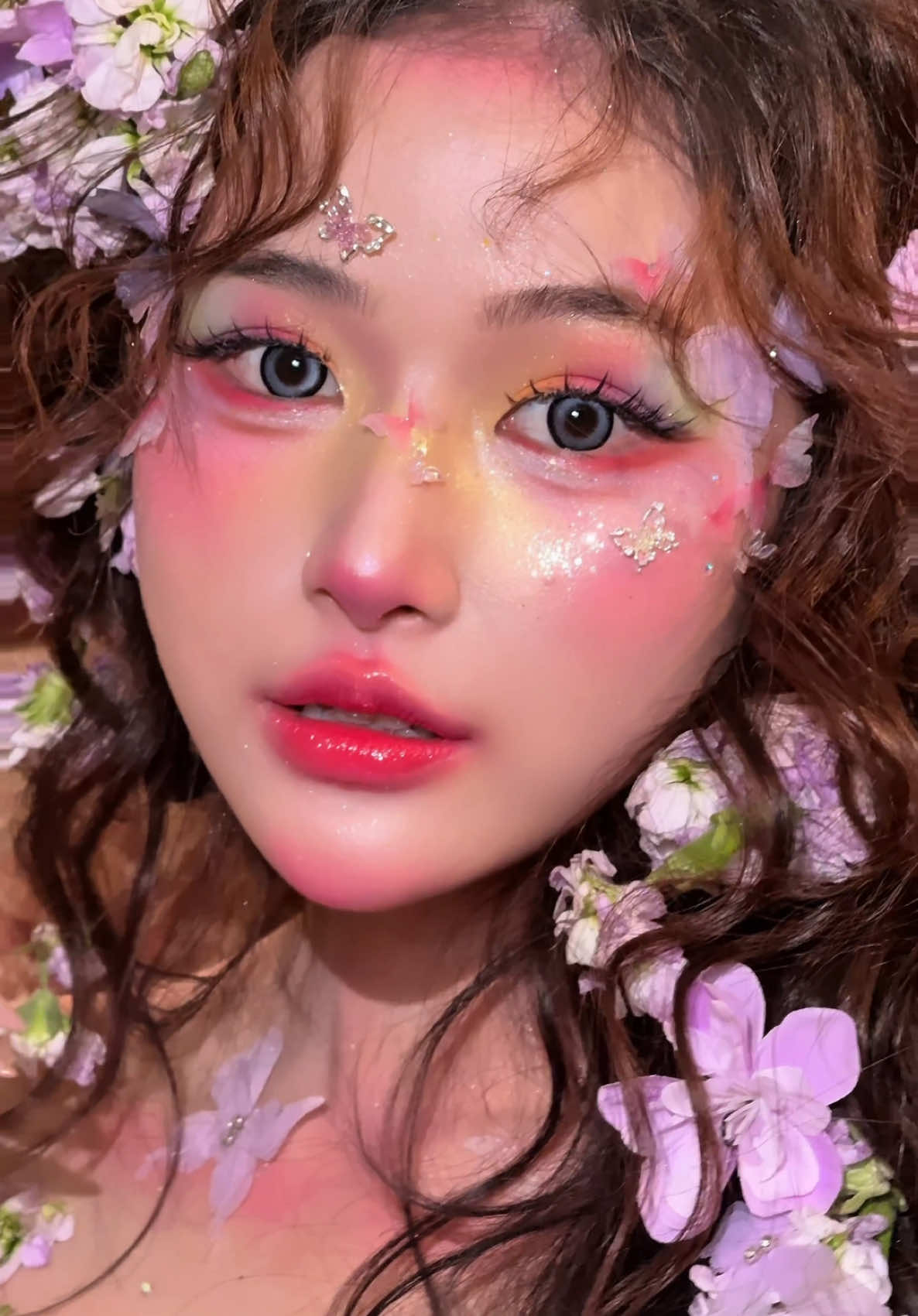 Nàng thơ mùa hè của tôi 🌸 layout này sẽ được cập nhập trong khoá Nâng Cao Concept Tháng 4 nhaaa 😘 #selihangmakeup #makeupnangcao #makeupconcept  #hocmakeup 