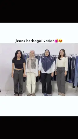 Ready bgt nih warna apapun yg kalian mau dikita sudah pasti ada, tinggal klik link di bio yaw #denim #celana #celanapanjang #jeans #celanajeans #thrift #rekomendasicelanajeans 