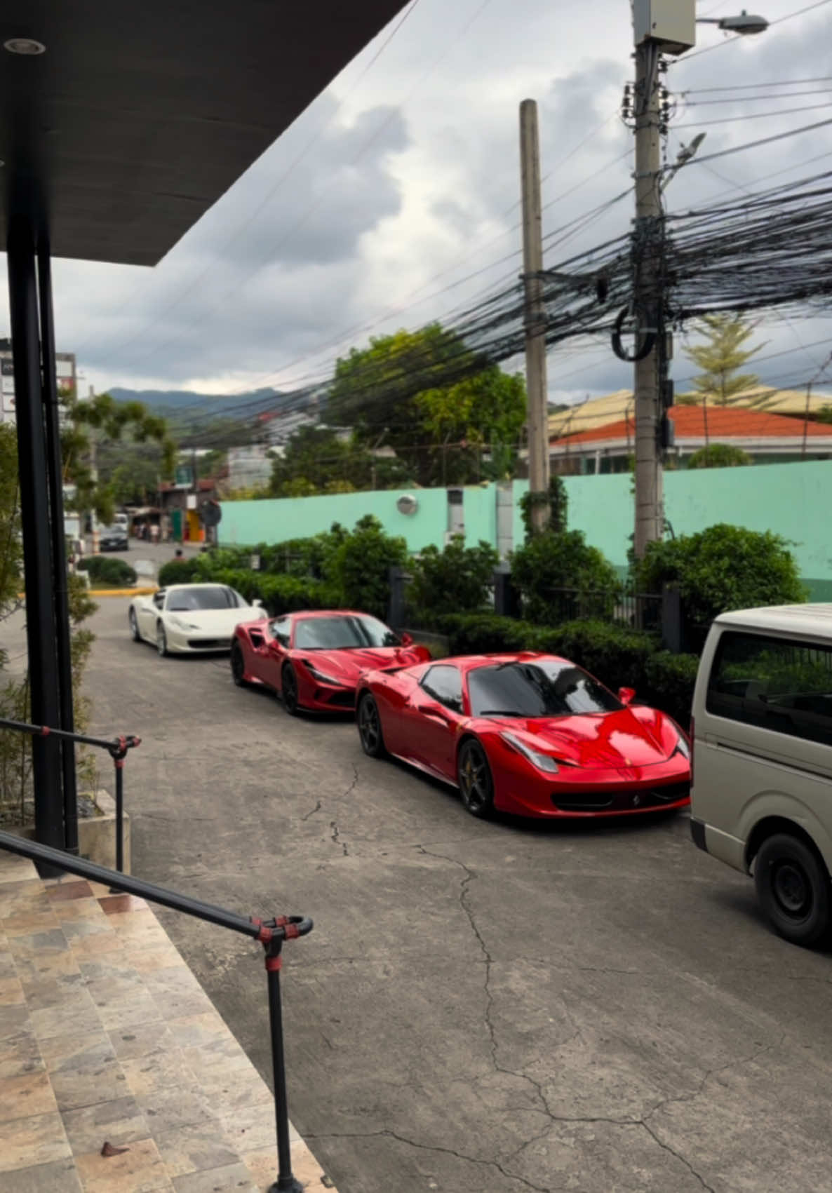 Ferarri Sunday || #cars #fyp #carsoftiktok #carspotting #ferrari #scuderiaferrari  #viral 