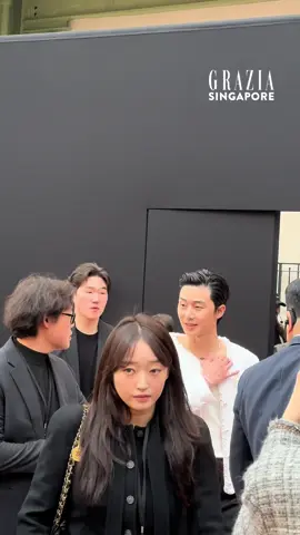 POV: Park Seo-Joon just arrived at the @ChanelOfficial Fall/Winter 2025 show 🥵 #GRAZIASingapore #Chanel #ChanelFallWinter #FallWinter2025 #PFW #ParisFashionWeek #Paris #ParkSeoJoon #ParkSeoJoonXChanel