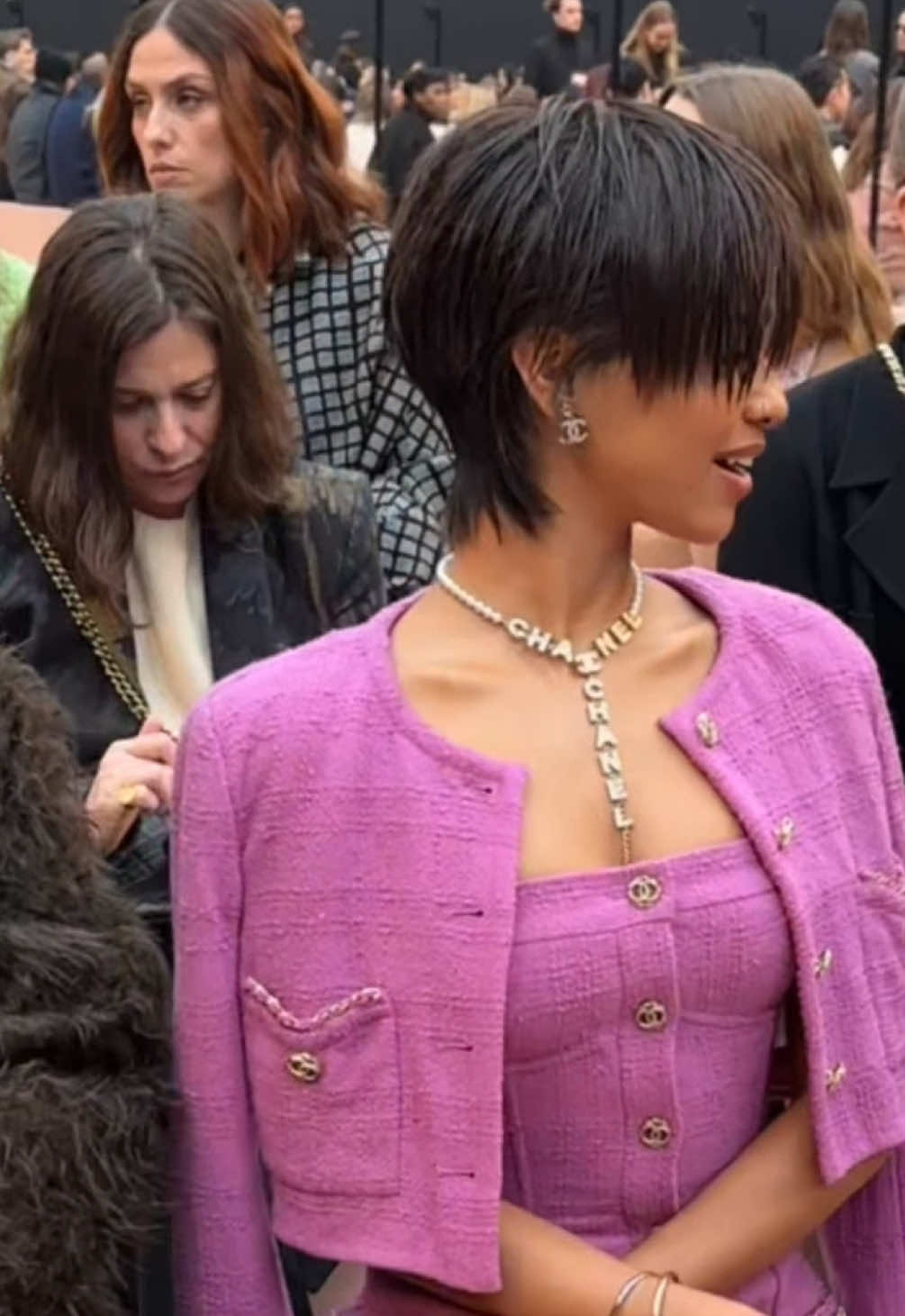 @Tyla at @ChanelOfficial FW25 💜 📹 : CULTED  #tyla #tylaedit #fashionweek #TikTokFashion #foryoupage #parisfashionweek #chanel #cultedpfw 